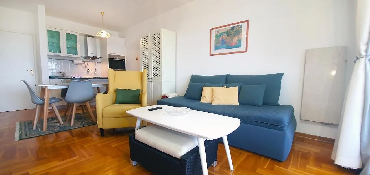 Panorama Apartment Tar-Vabriga 0*,  Croatia