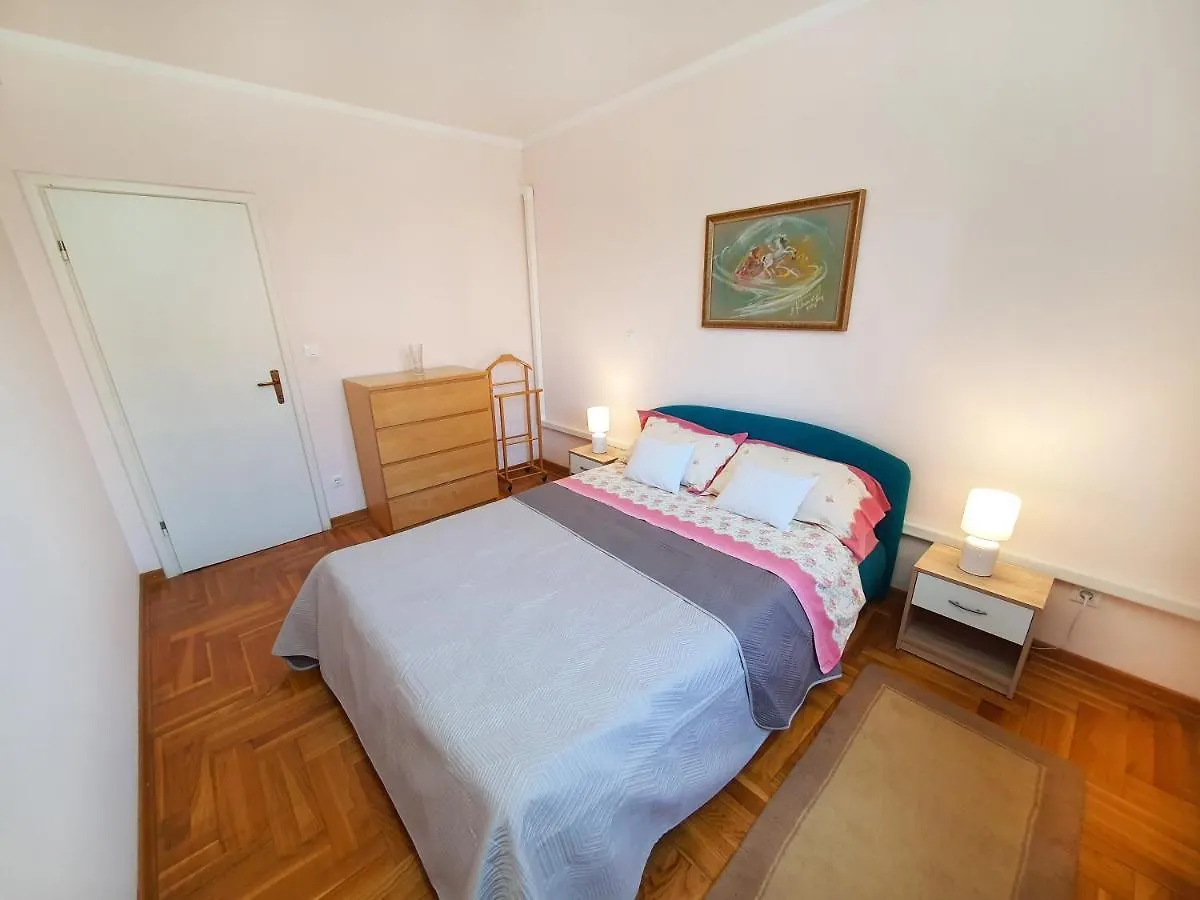 Panorama Apartment Tar-Vabriga 0*,